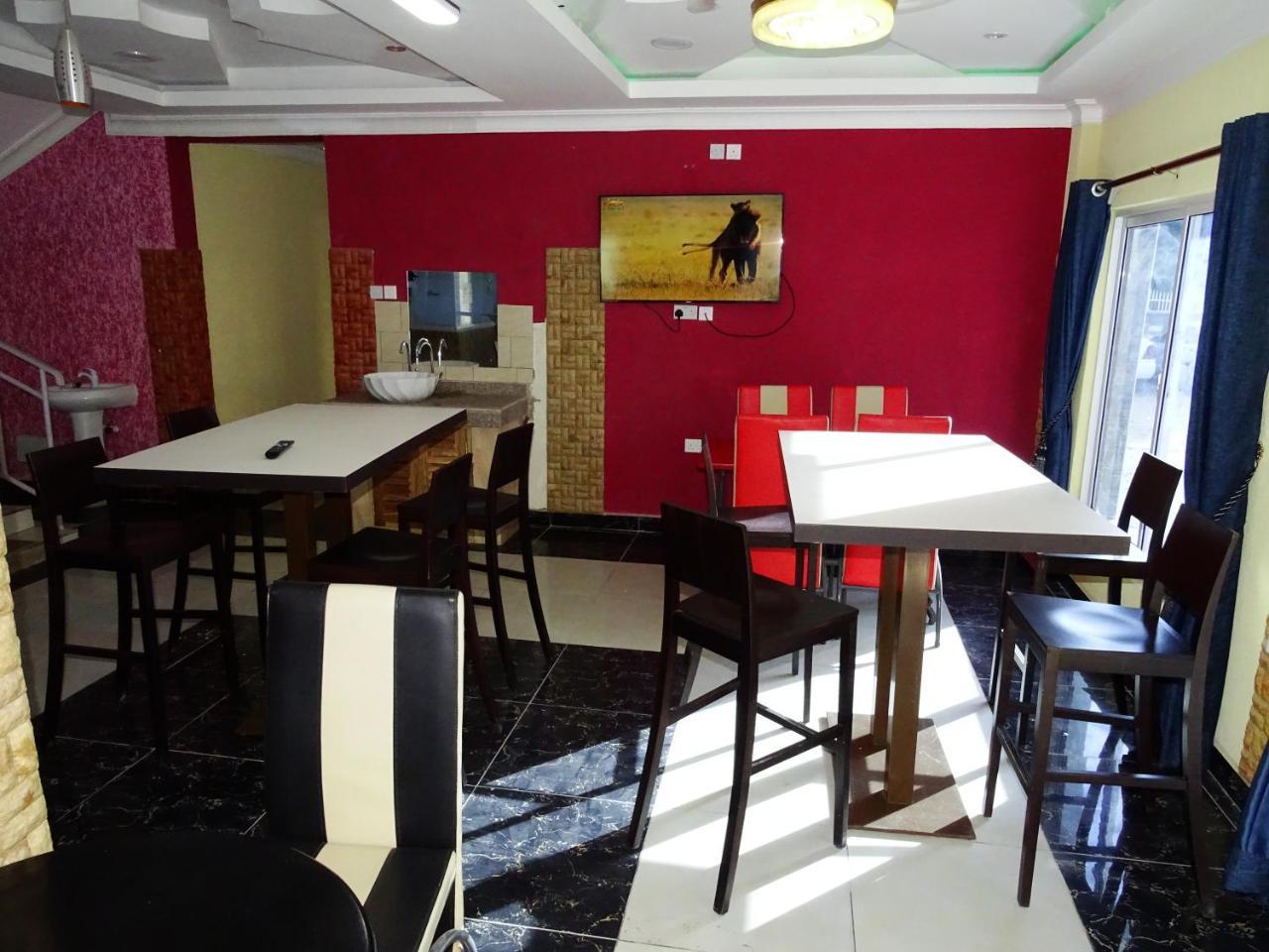 Diplomat Diani Beach Resort ภายนอก รูปภาพ