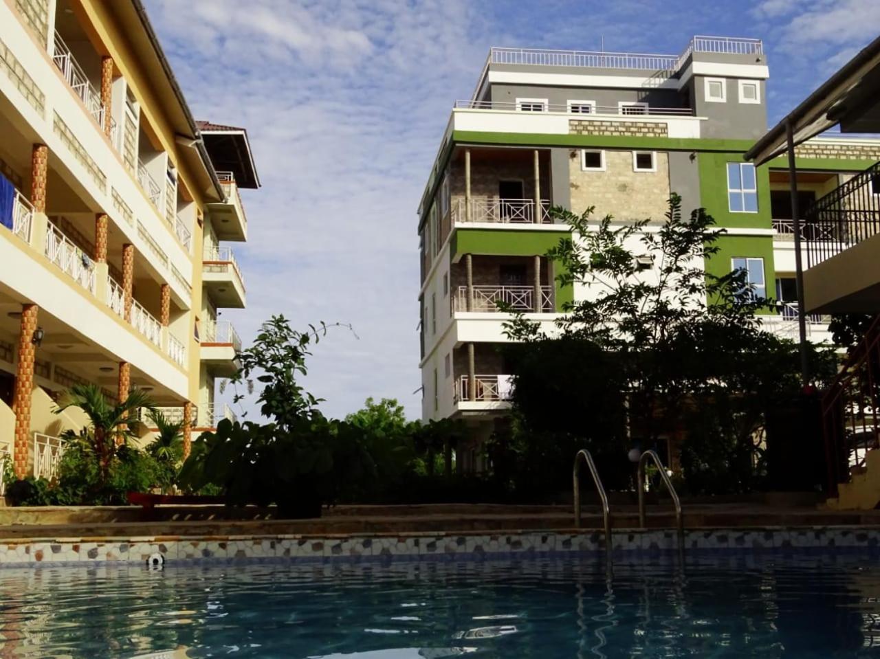 Diplomat Diani Beach Resort ภายนอก รูปภาพ