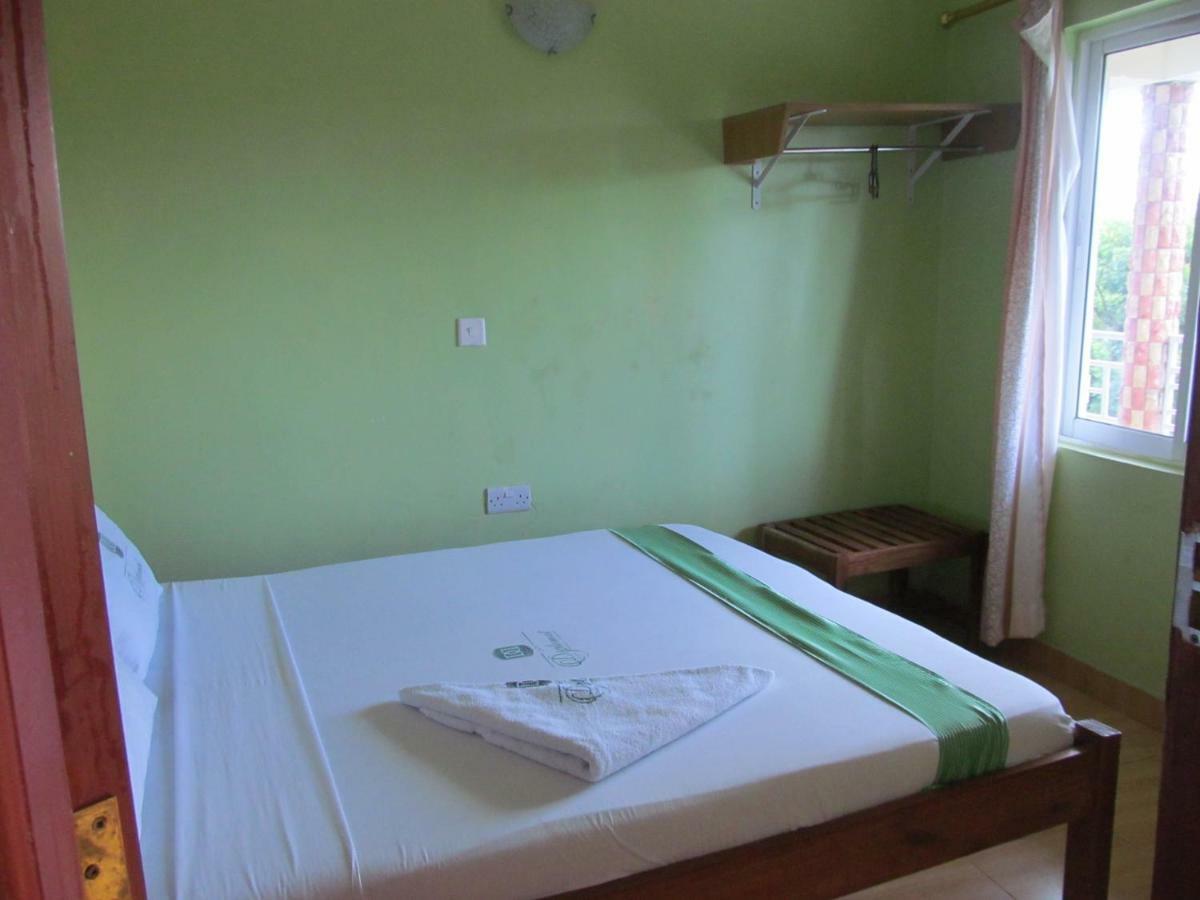 Diplomat Diani Beach Resort ภายนอก รูปภาพ