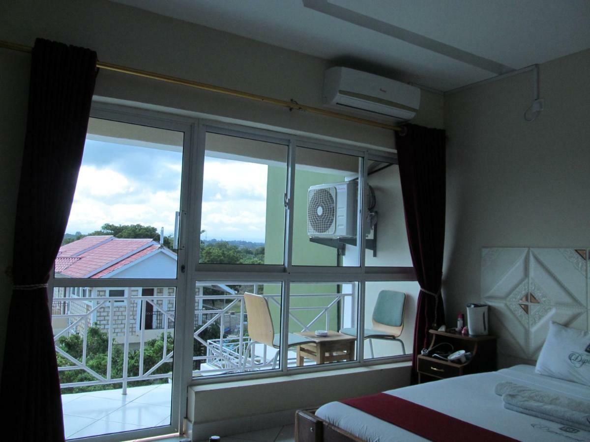 Diplomat Diani Beach Resort ภายนอก รูปภาพ